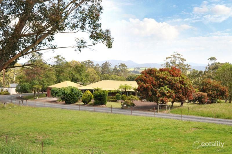 11 Whytes Pl, Neerim South, VIC 3831