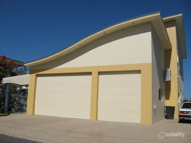 24 Island Esp, Boyne Island, QLD 4680