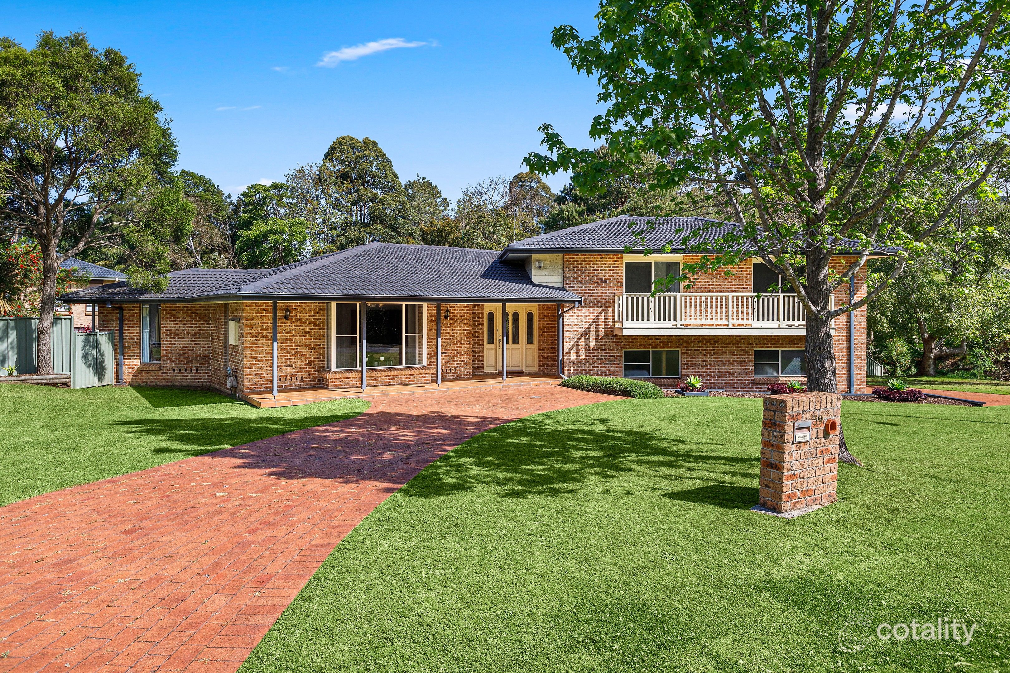 39 Coachwood Dr, Unanderra, NSW 2526