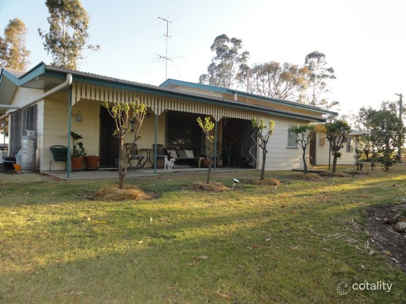 64 Gates Rd, Chinchilla, QLD 4413