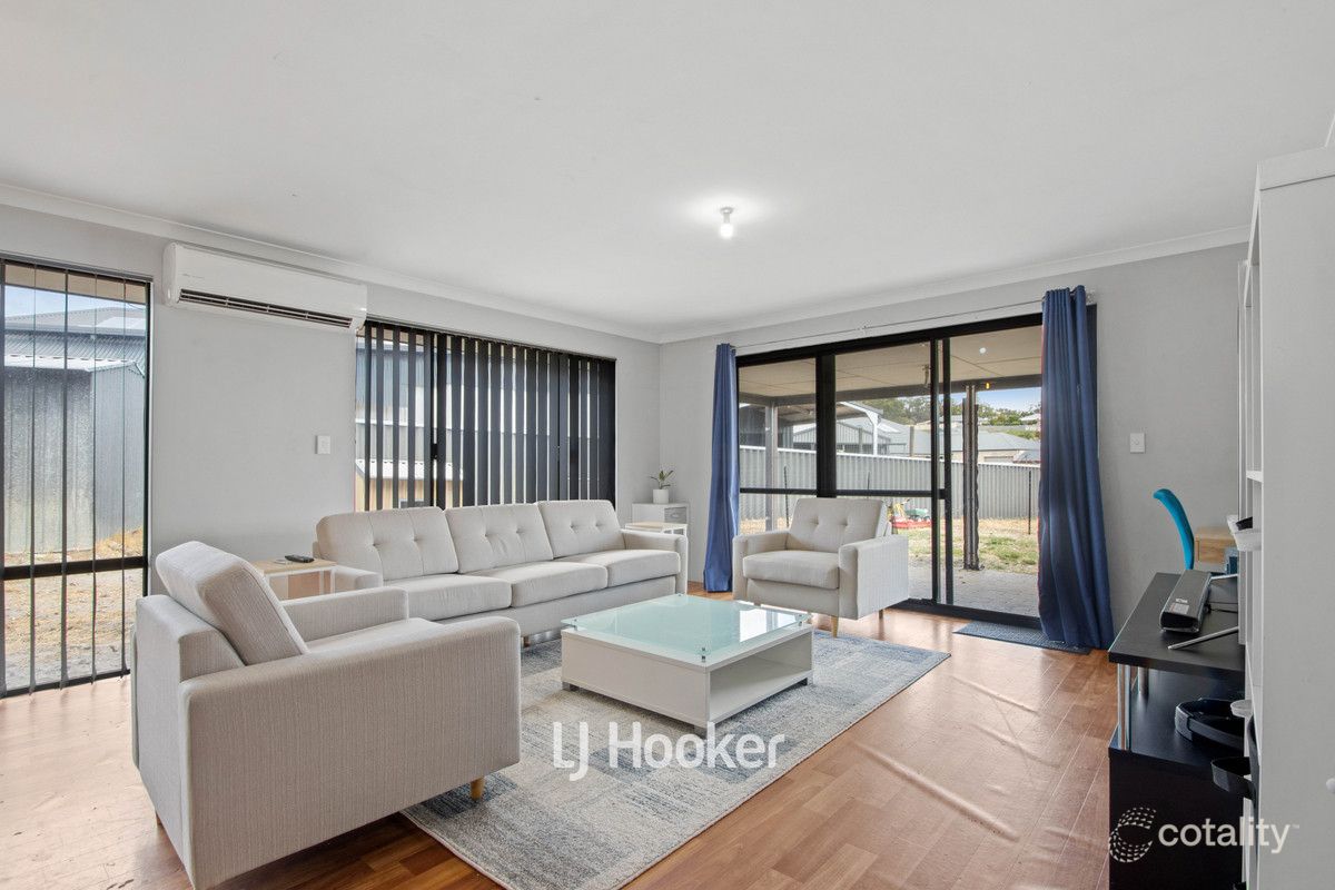 22 Jacaranda Loop, Collie, WA 6225