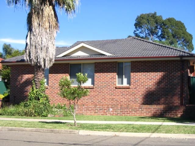 1/132 Picnic Point Rd, Picnic Point, NSW 2213