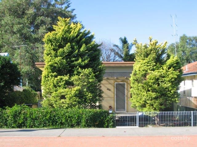 220 Trafalgar Ave, Umina Beach, NSW 2257