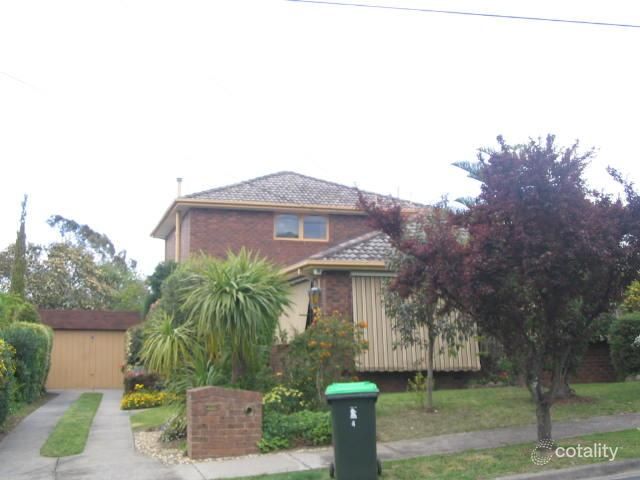 4 Tullimbar Cct, Vermont South, VIC 3133