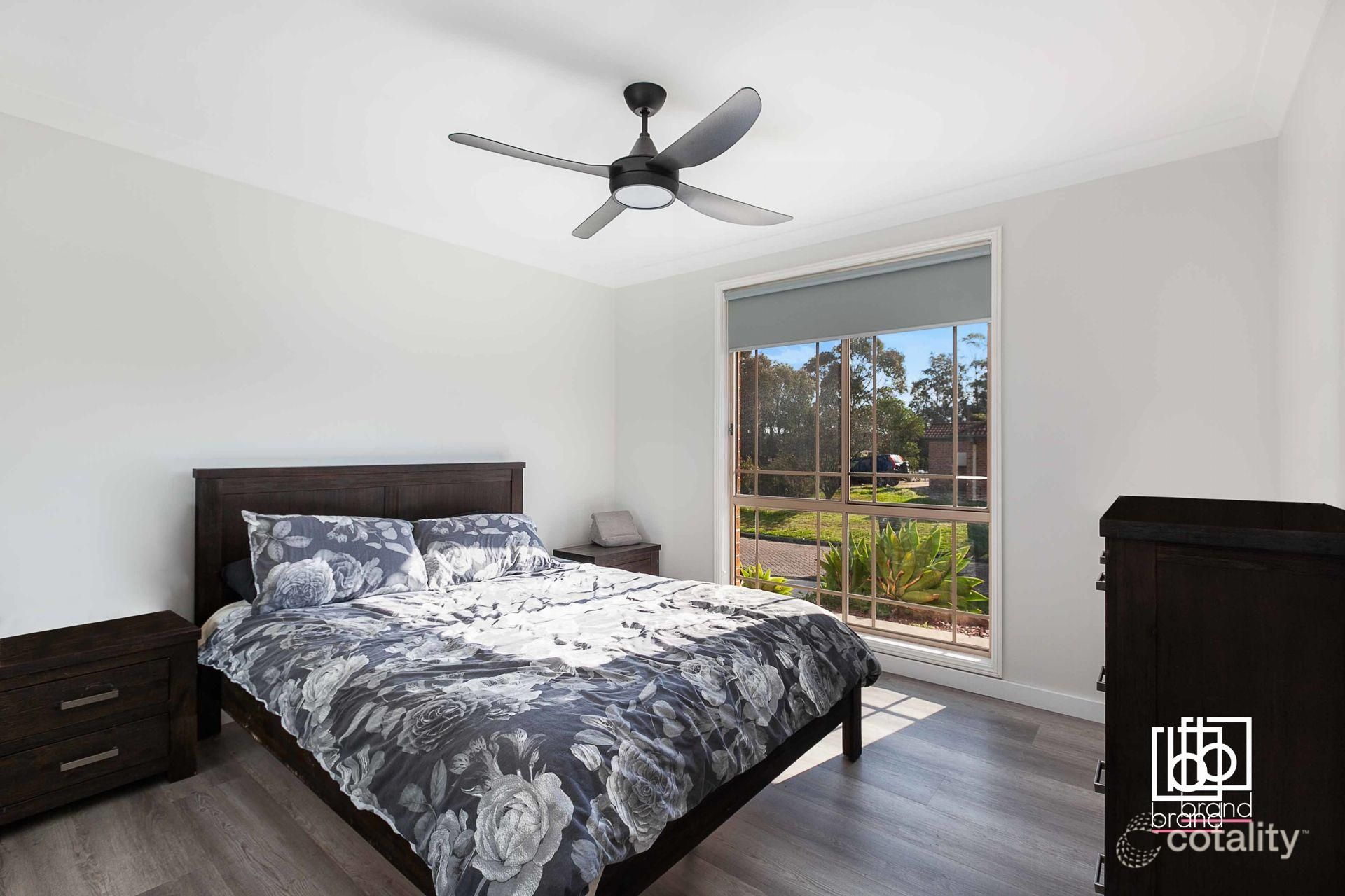 16 Kite Cres, Hamlyn Terrace, NSW 2259