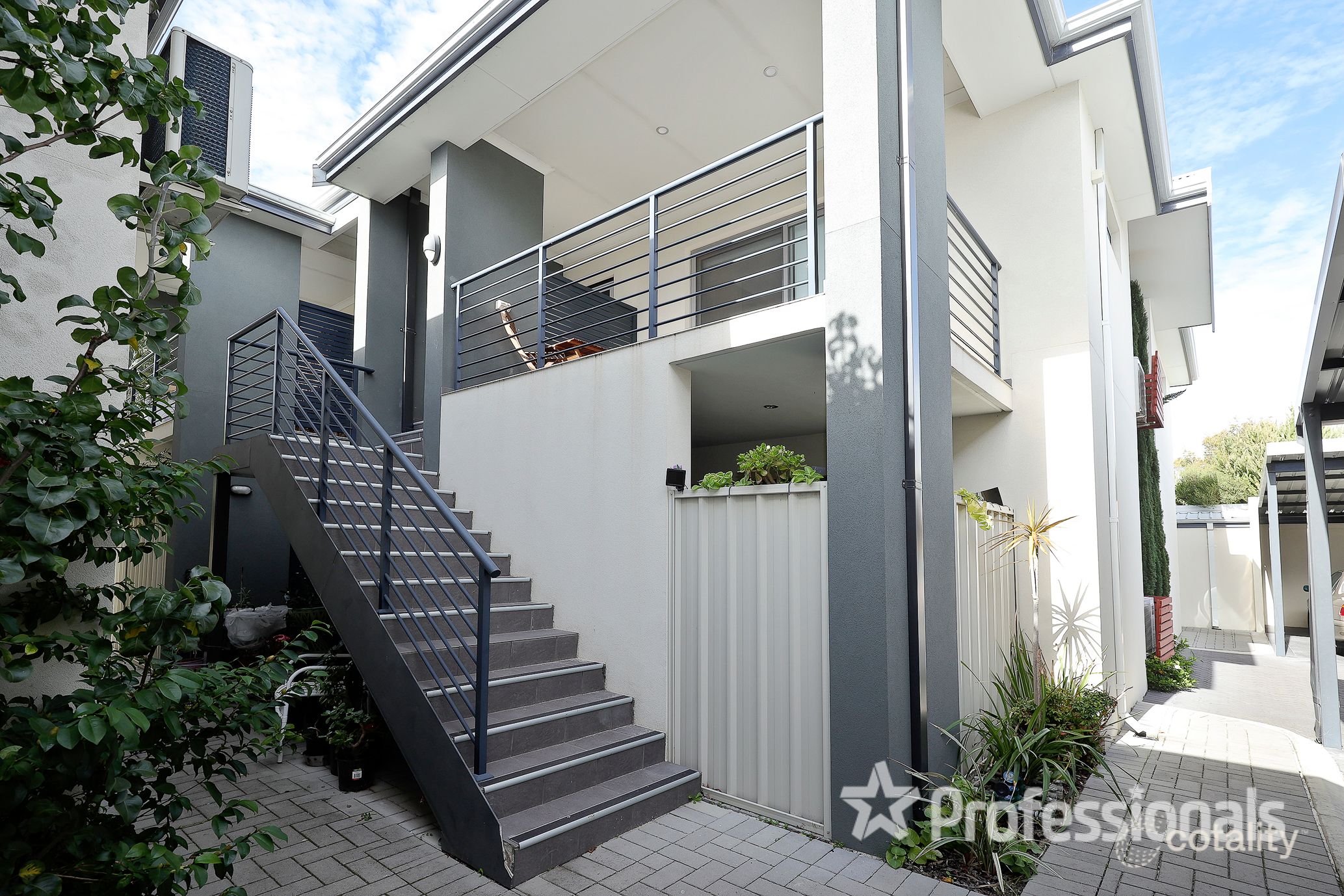 19/13 Wilson St, Bassendean, WA 6054