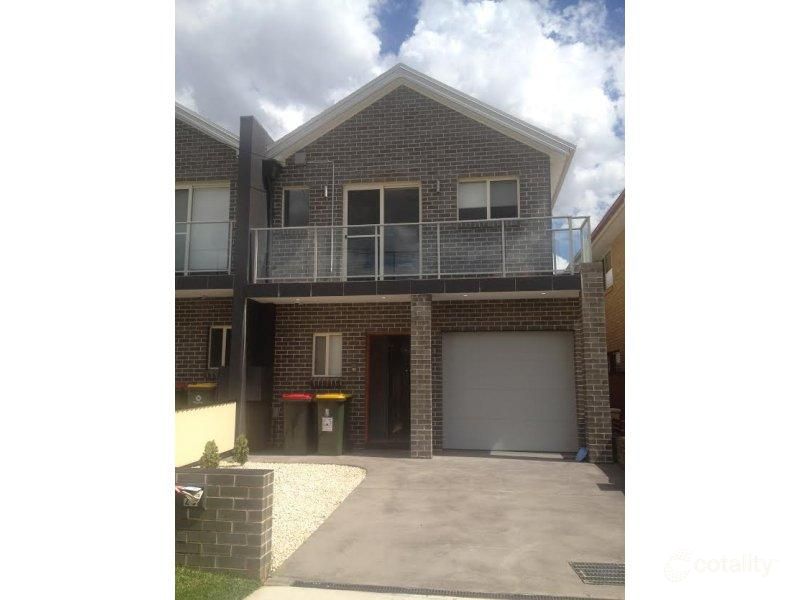 27 Murdock St, Guildford, NSW 2161