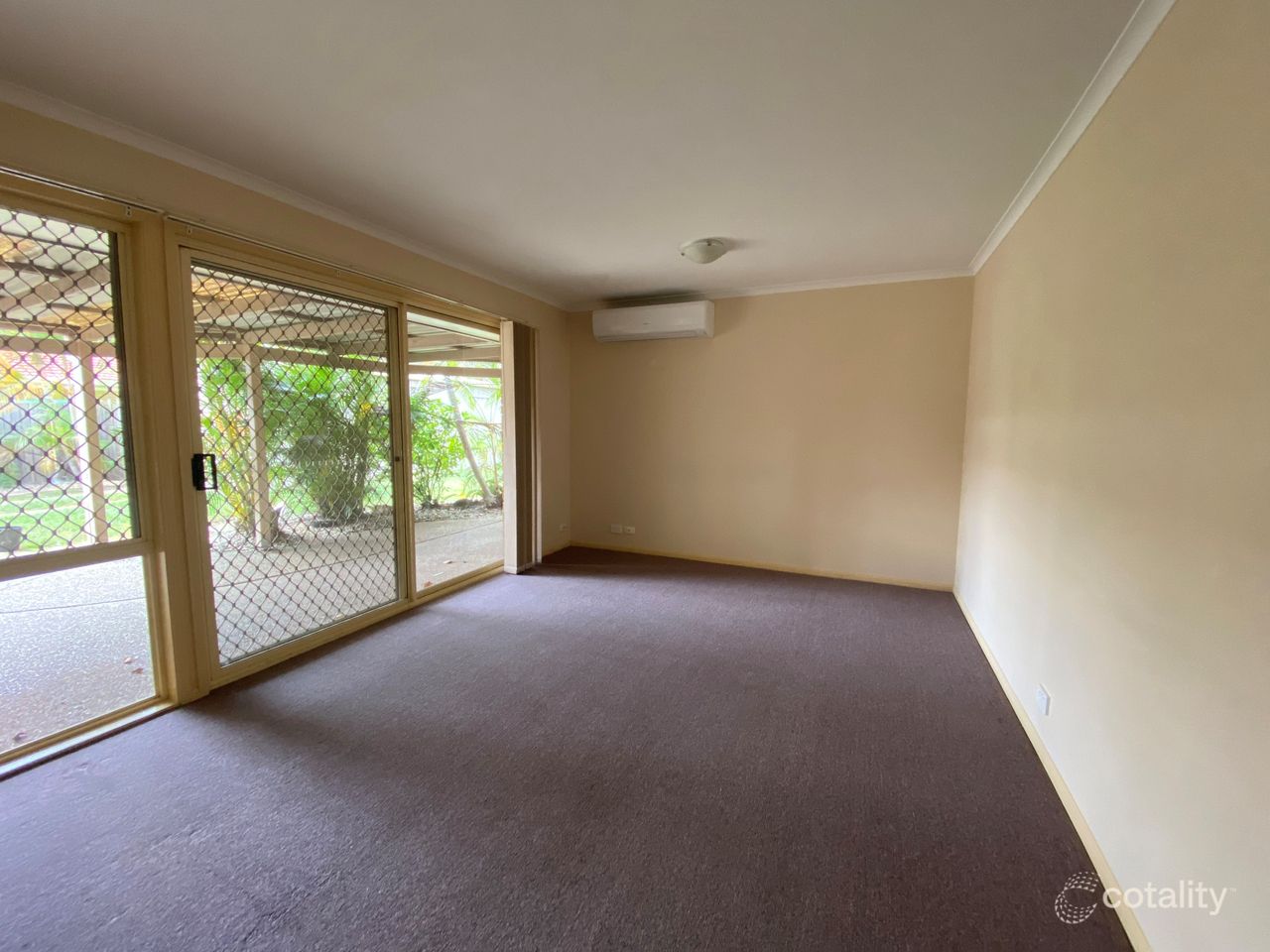 25 Trafalgar Dr, Kippa-Ring, QLD 4021