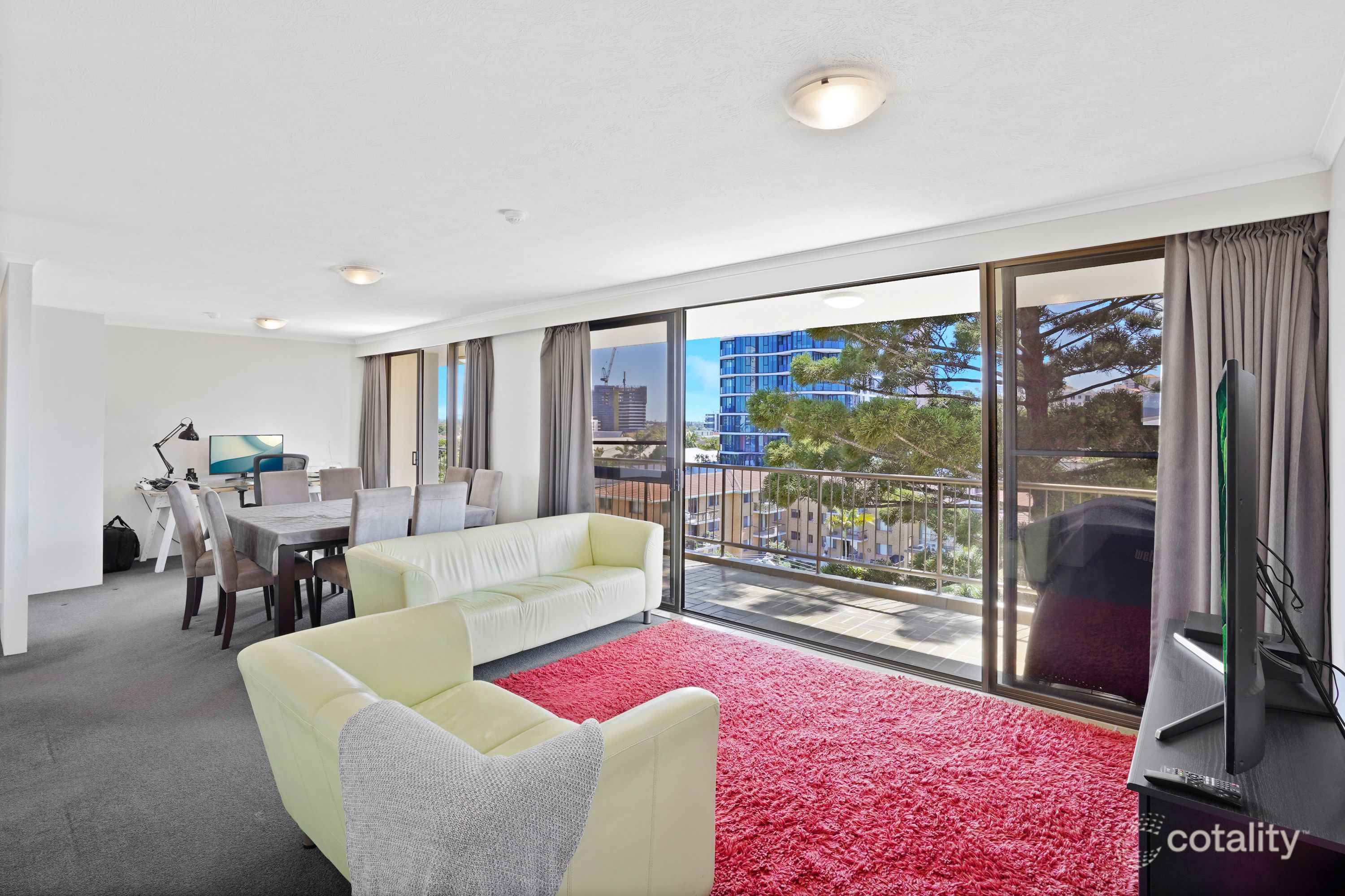 18/22 Armrick Ave, Broadbeach, QLD 4218