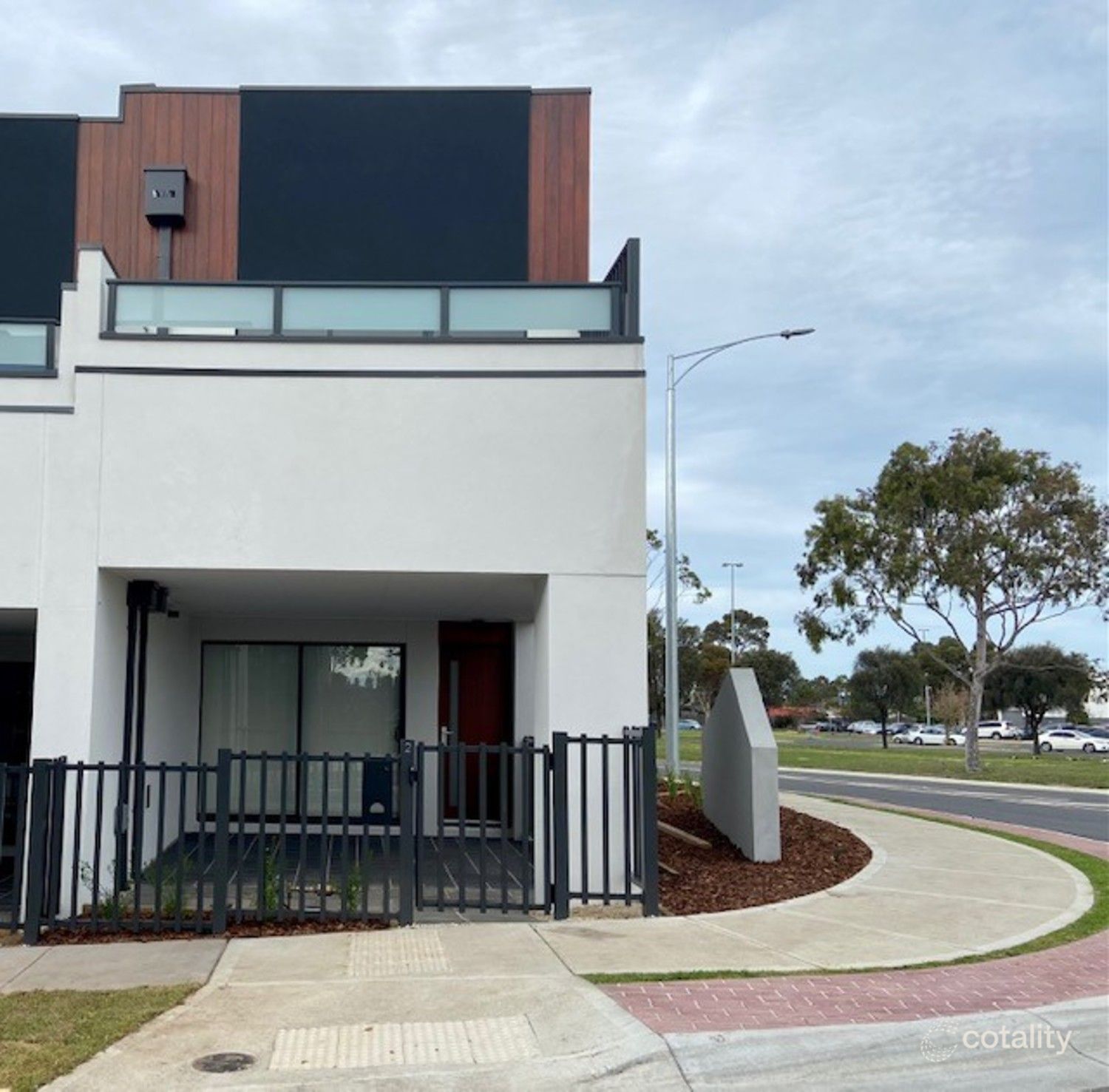 2 Kavanagh Cres, Keilor Downs, VIC 3038