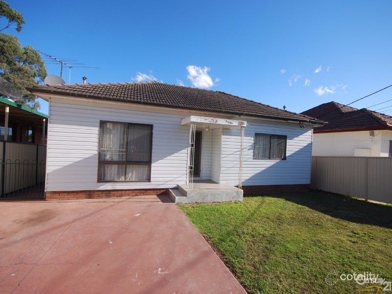 69 Wolseley St, Fairfield, NSW 2165