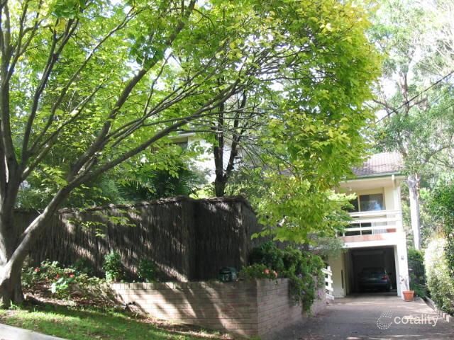12 Windsor Pl, St Ives Chase, NSW 2075