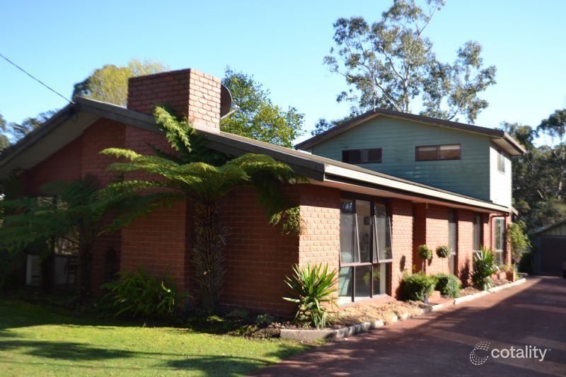 13 Inverloch Pde, Inverloch, VIC 3996