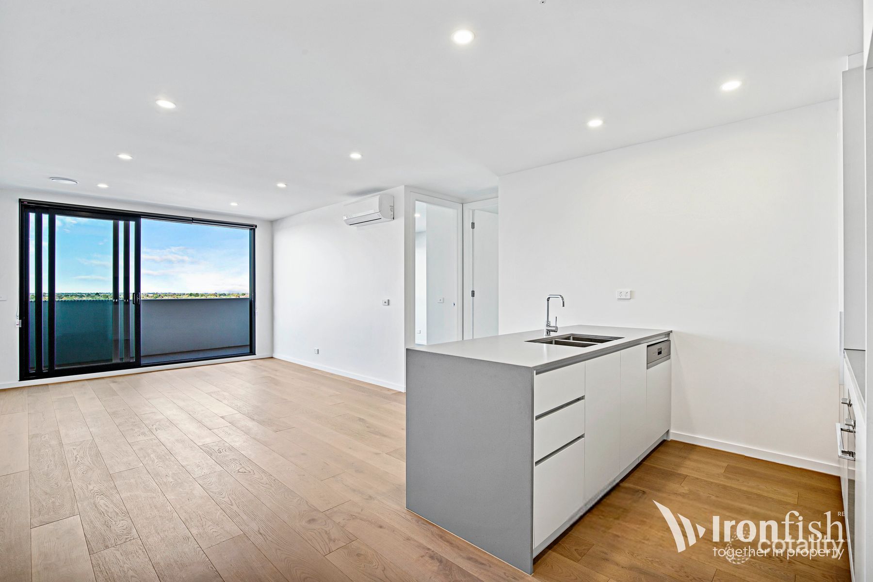 808/16 Woorayl St, Carnegie, VIC 3163