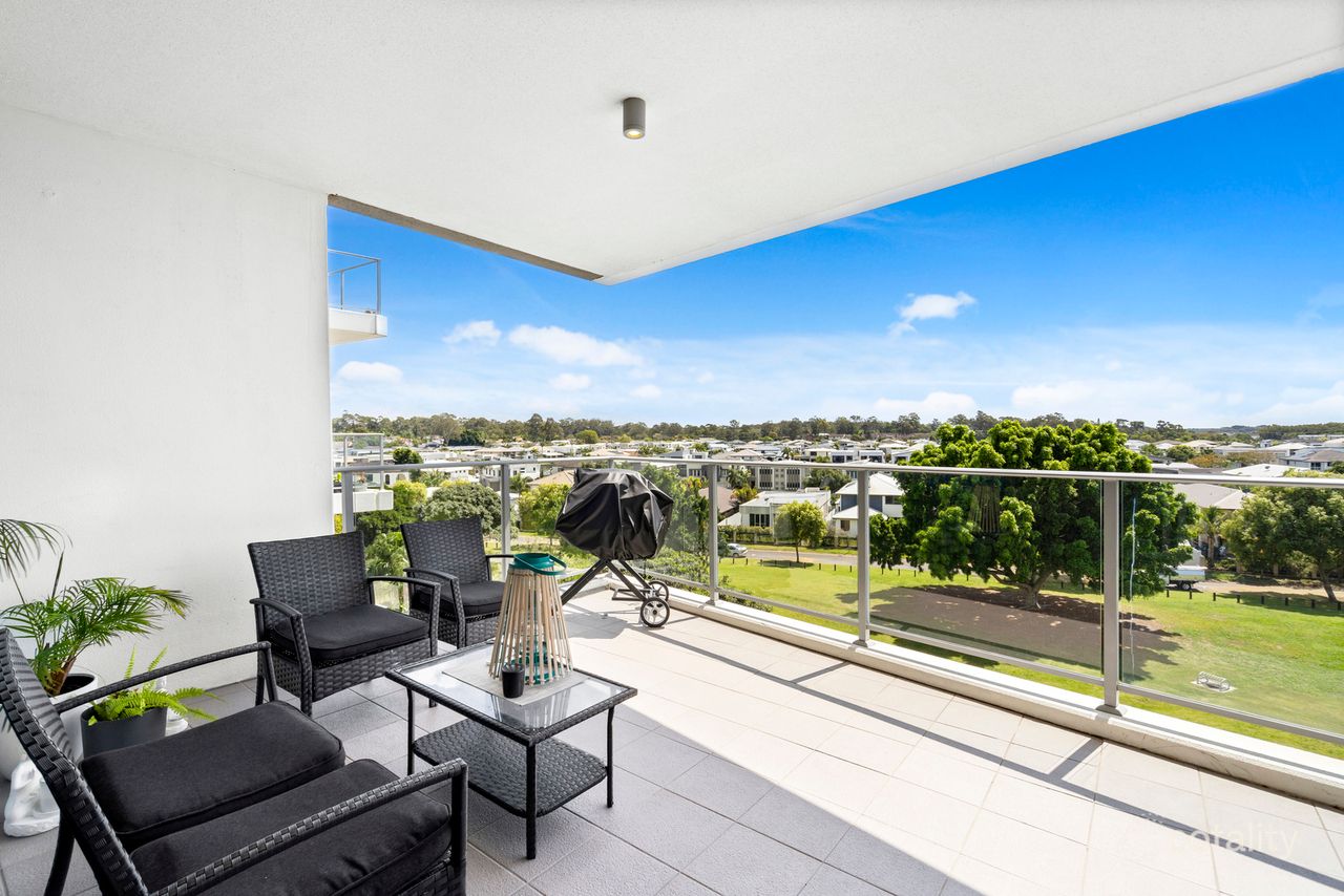 405/11 Compass Dr, Biggera Waters, QLD 4216