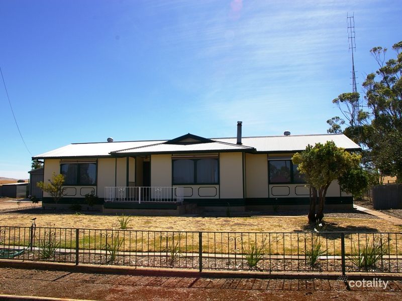 16 Burney St, Blyth, SA 5462