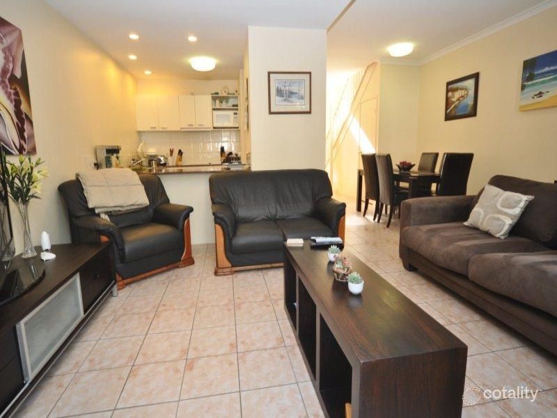 22/60-76 Caseys Rd, Hope Island, QLD 4212