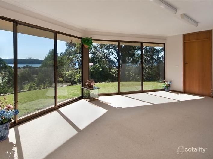 27 Ridge St, Catalina, NSW 2536
