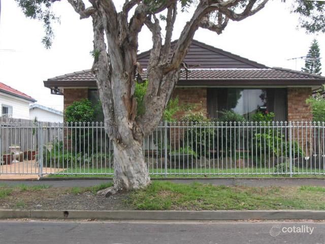 24 Gregory St, Granville, NSW 2142