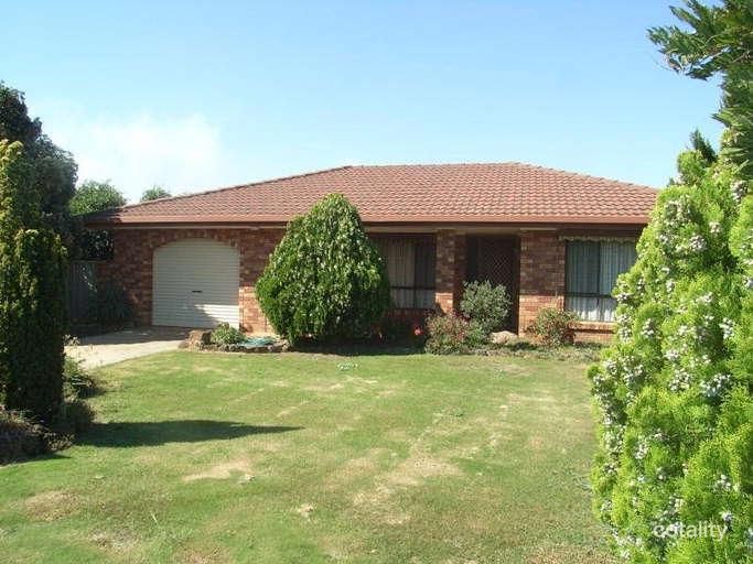 38 Russell St, Numurkah, VIC 3636