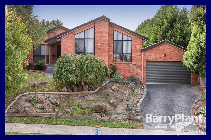 22 Edward Freeth Dr, Endeavour Hills, VIC 3802