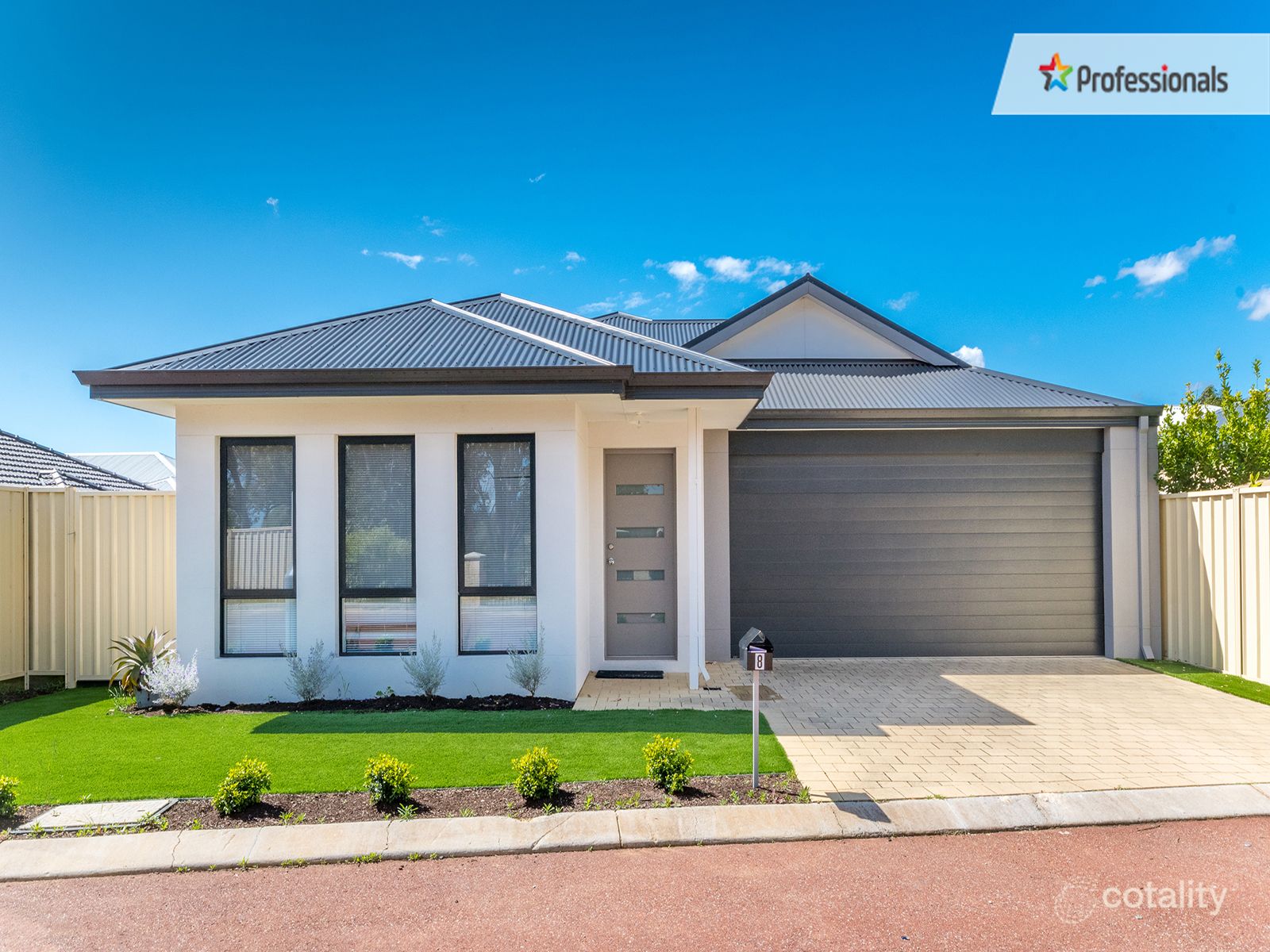 8/56 Lancelot Grn, Wattle Grove, WA 6107