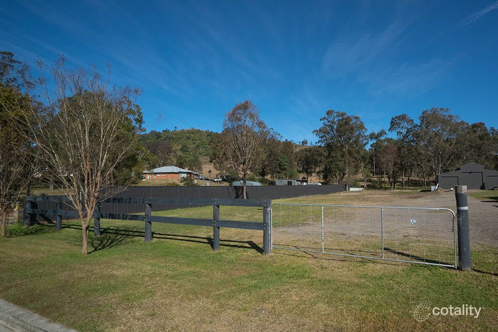 29 Park St, East Gresford, NSW 2311