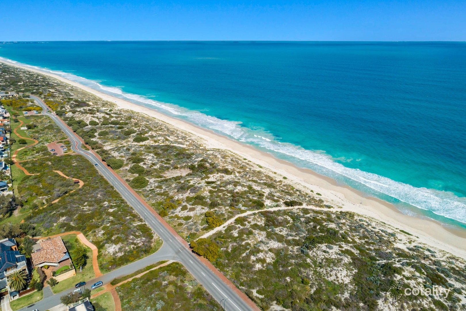 4 Branksome Gdns, City Beach, WA 6015