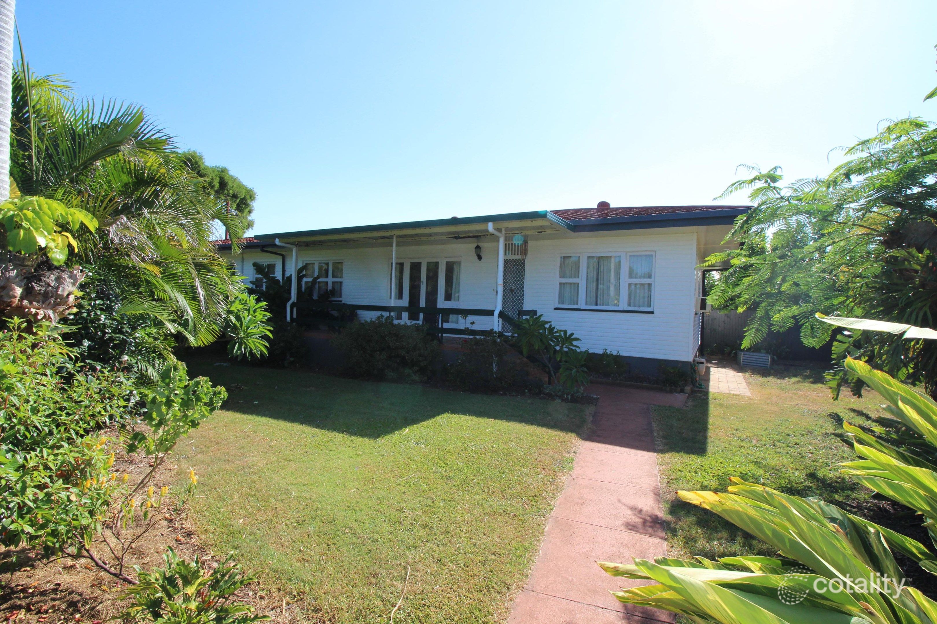39 Westbrook St, Woody Point, QLD 4019