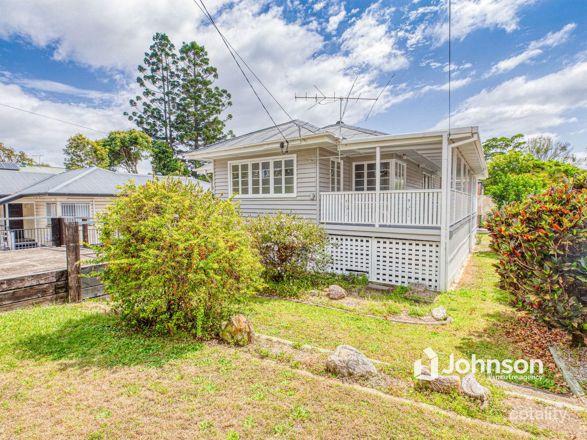 29 Sandy Camp Rd, Wynnum, QLD 4178