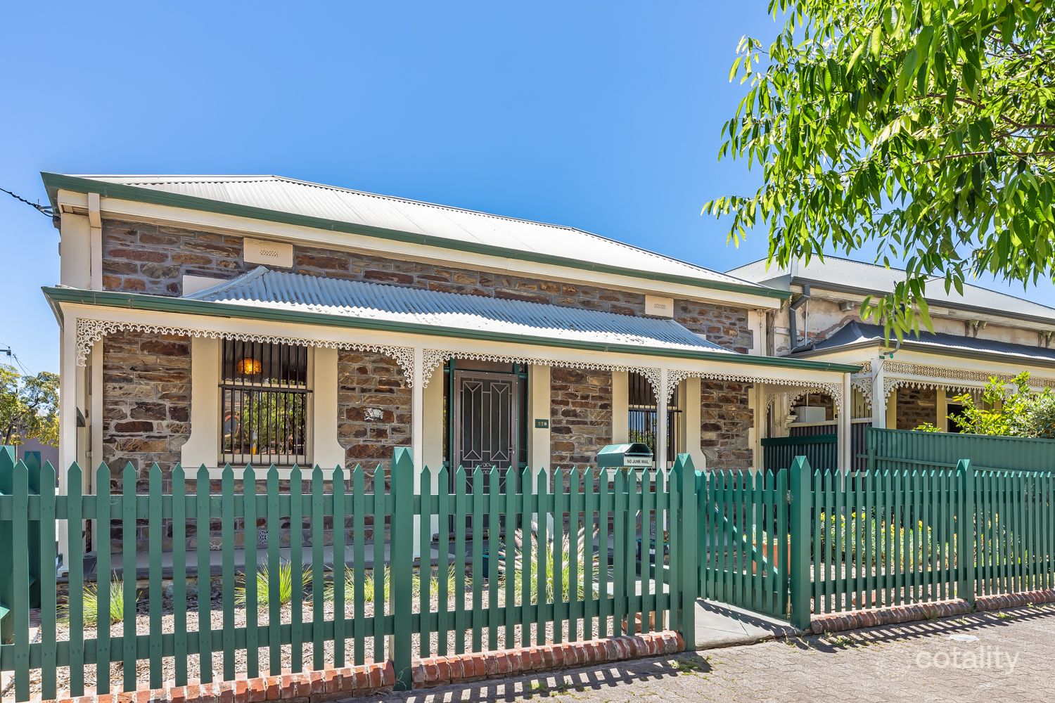 228 Sturt St, Adelaide, SA 5000