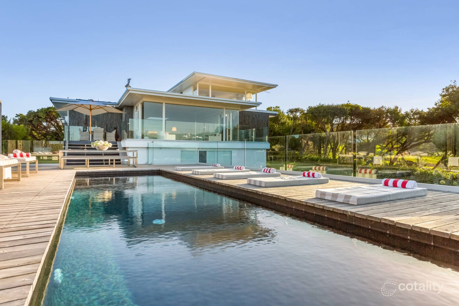 27 Bass Rd, Portsea, VIC 3944