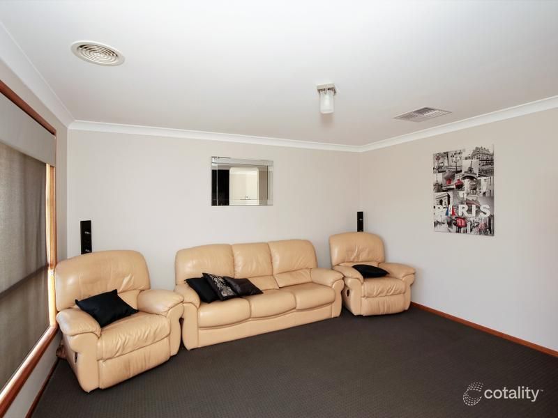 39 Avocet Dr, Estella, NSW 2650