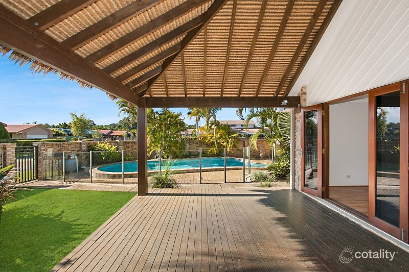 12 Acron St, Elanora, QLD 4221