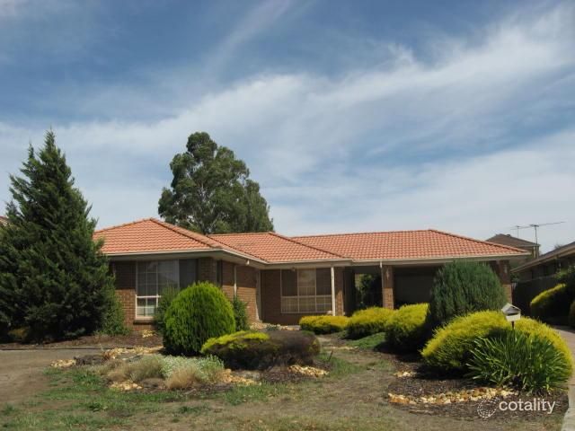 7 Woodfull Ct, Keilor East, VIC 3033