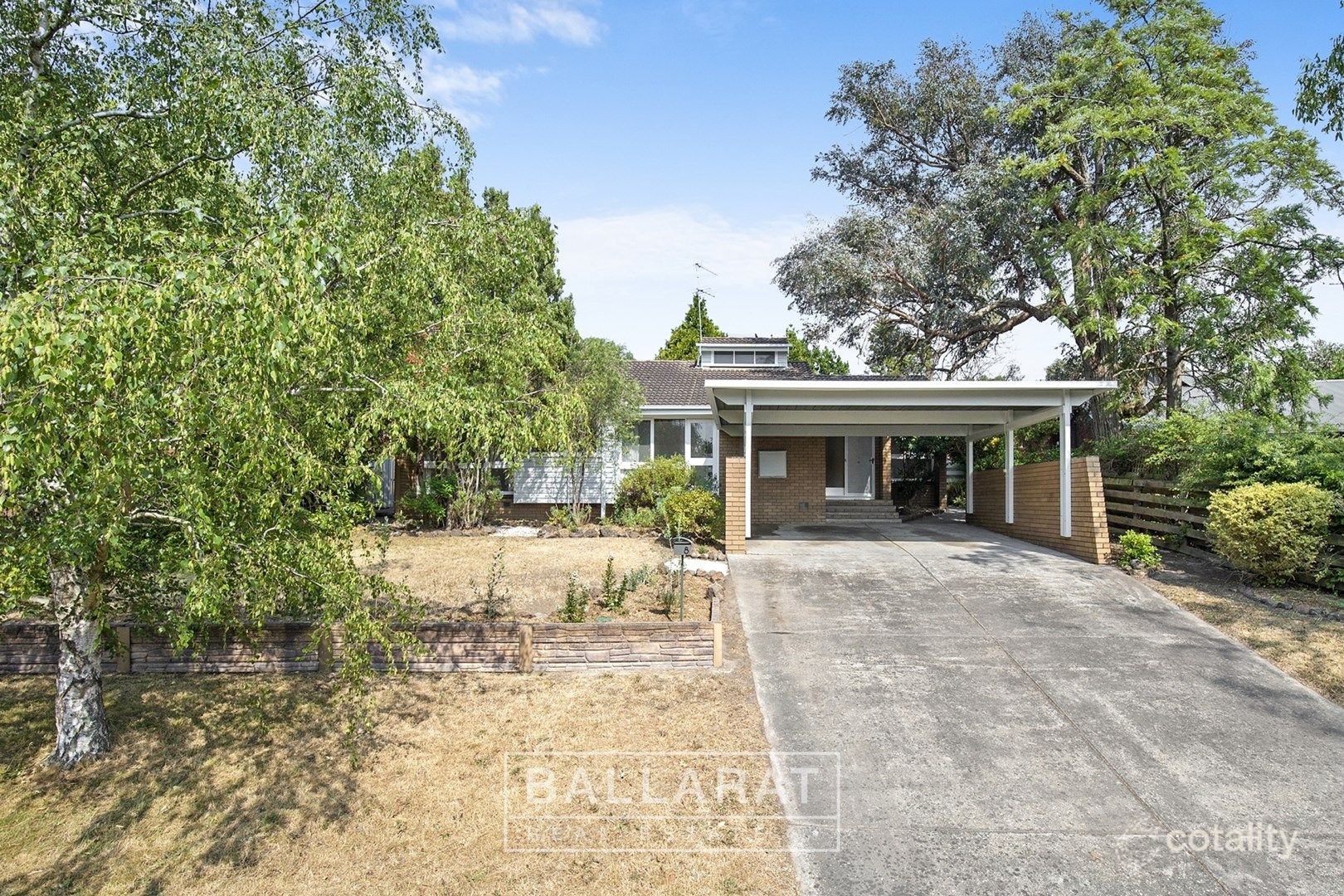8 Grandison Ave, Mount Clear, VIC 3350