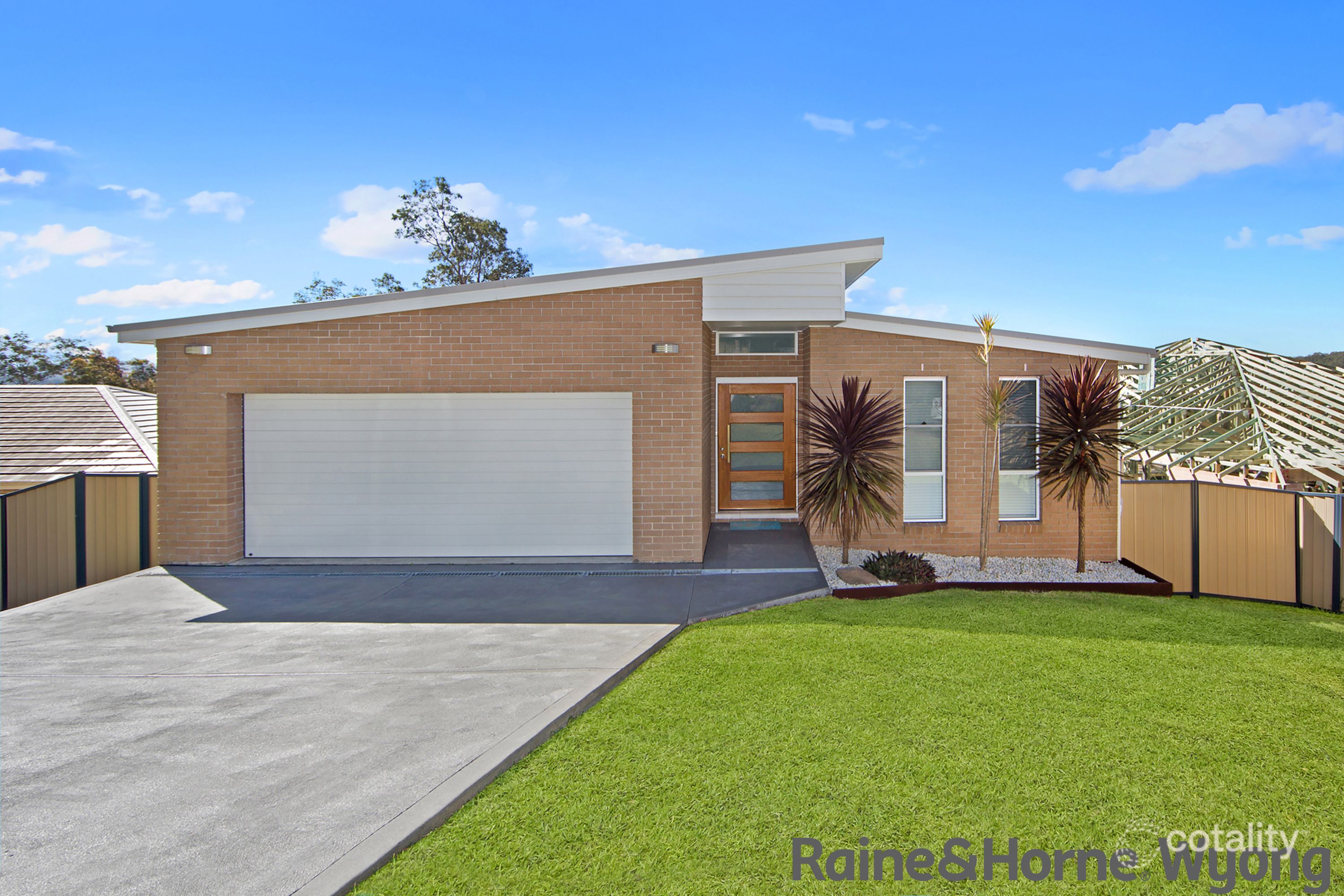 12 Melbourne Rd, Wadalba, NSW 2259