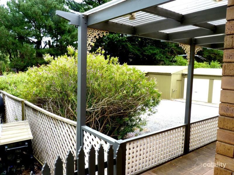 1 River Rd, Hahndorf, SA 5245