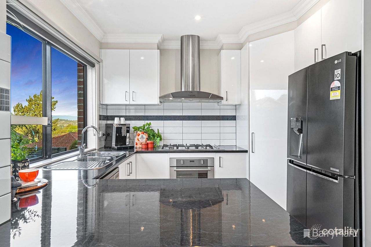 42a Roseman Rd, Chirnside Park, VIC 3116