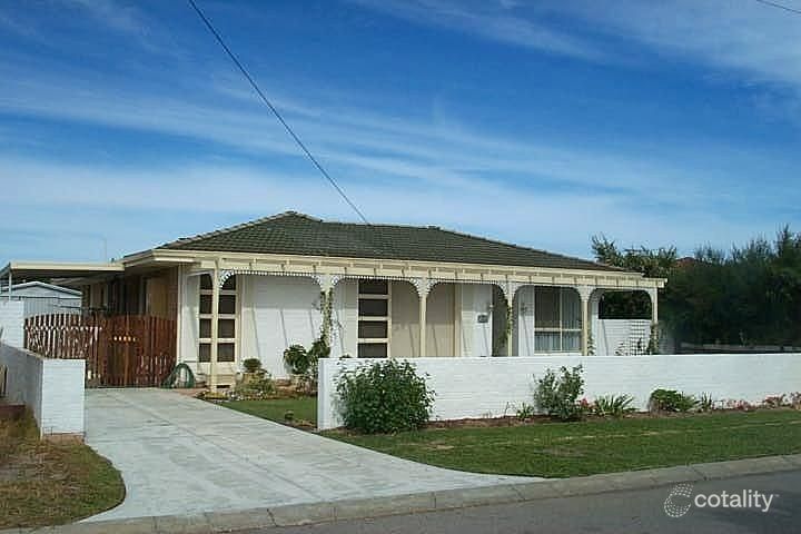 9 Vela Ct, Rockingham, WA 6168