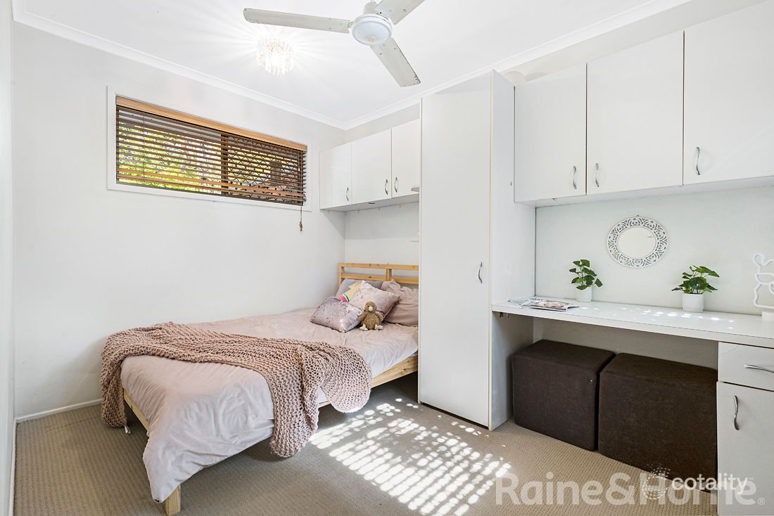 22 Arunga St, Petrie, QLD 4502