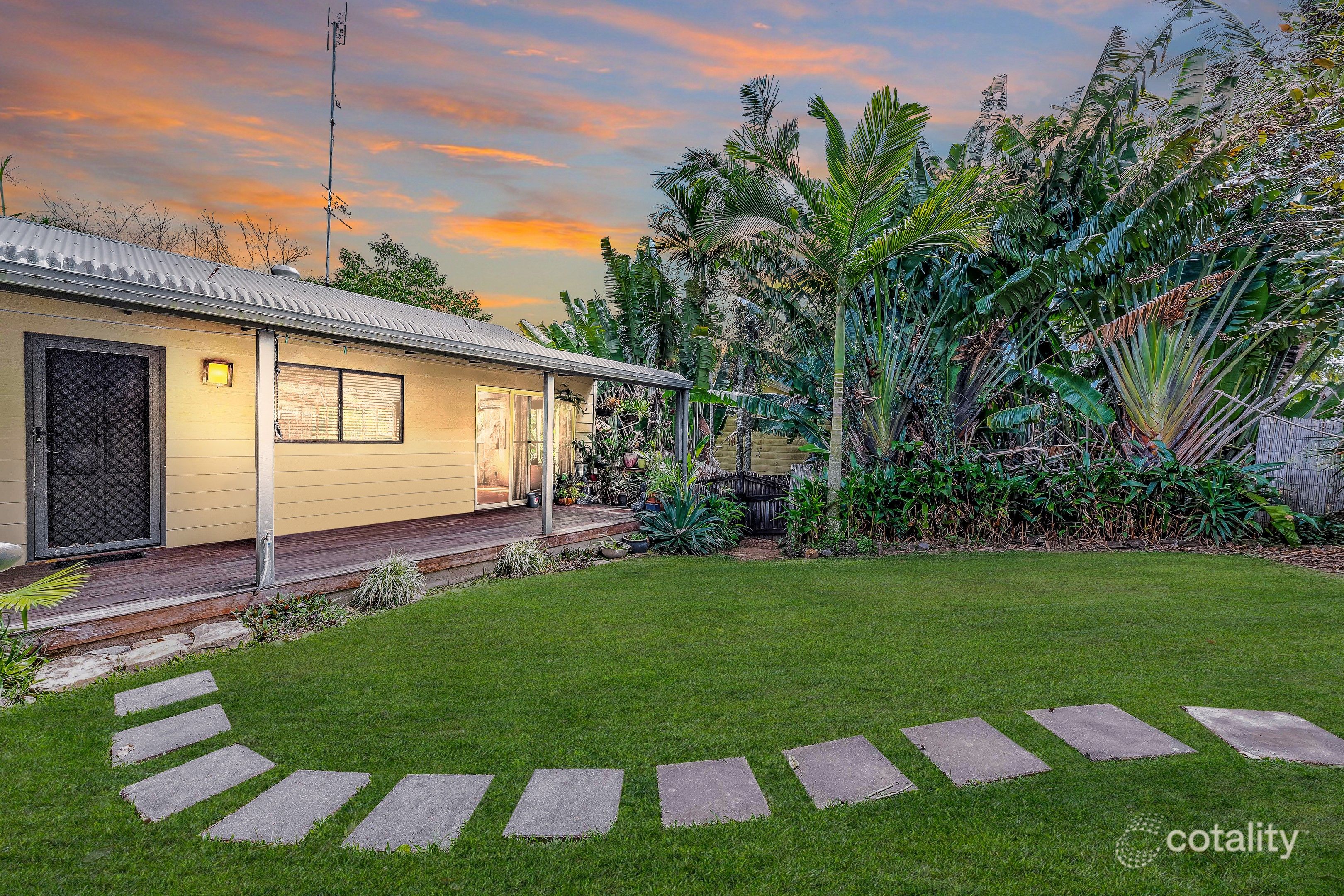 16 Sandpiper Cres, Jubilee Pocket, QLD 4802