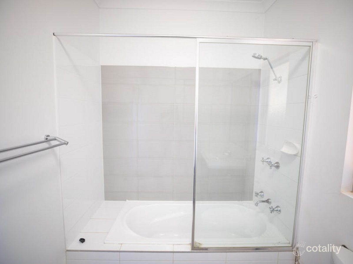 10 Homestead Rmbl, Newman, WA 6753