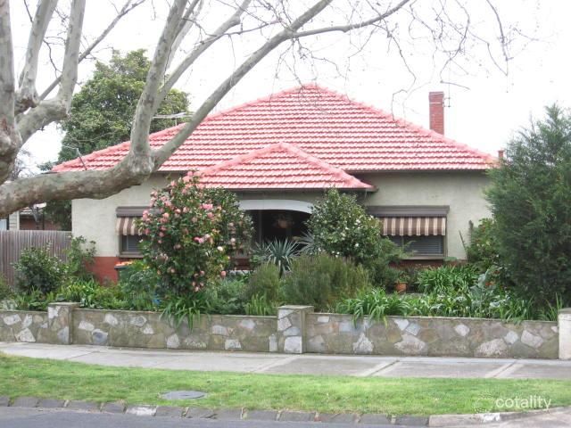 18 Through Rd, Camberwell, VIC 3124