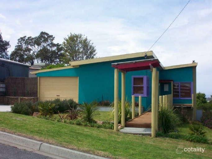 126 Myer St, Lakes Entrance, VIC 3909