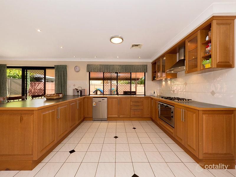 50 Pinkwood St, Bellbowrie, QLD 4070
