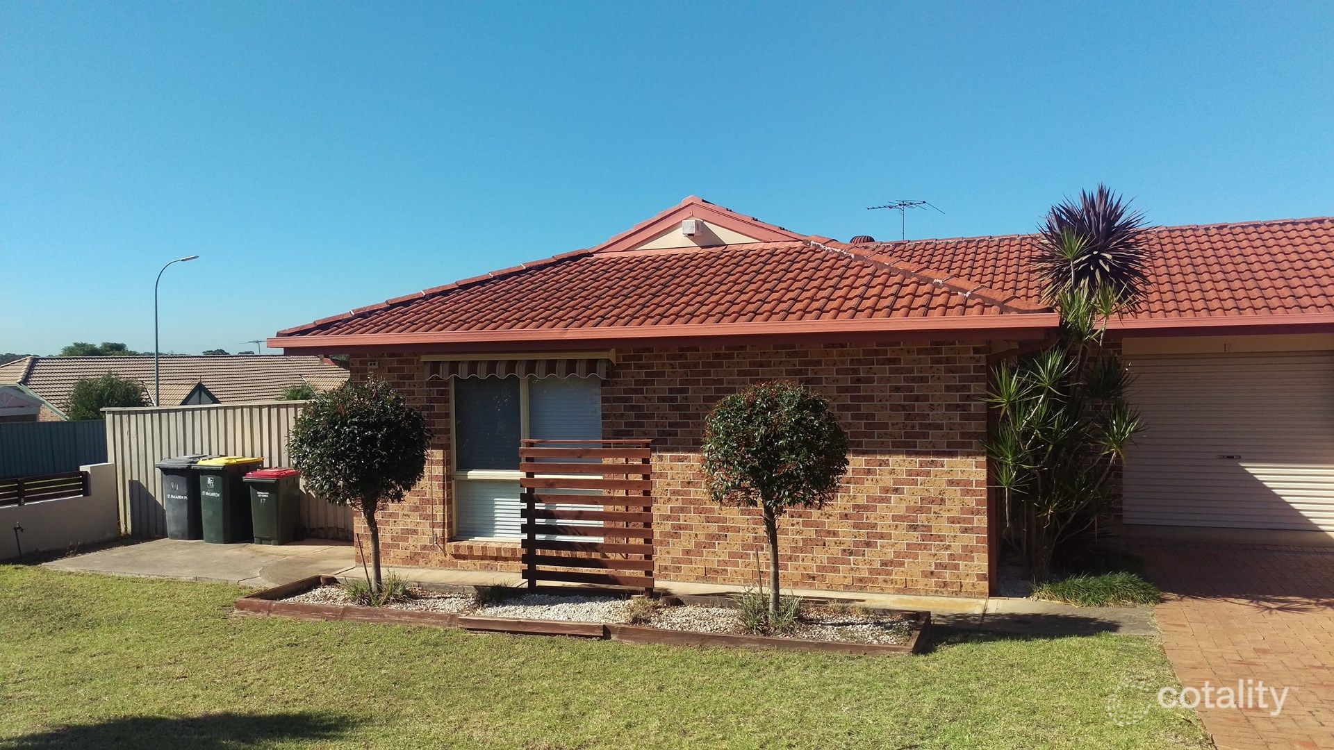 17 Mclaren Pl, Ingleburn, NSW 2565