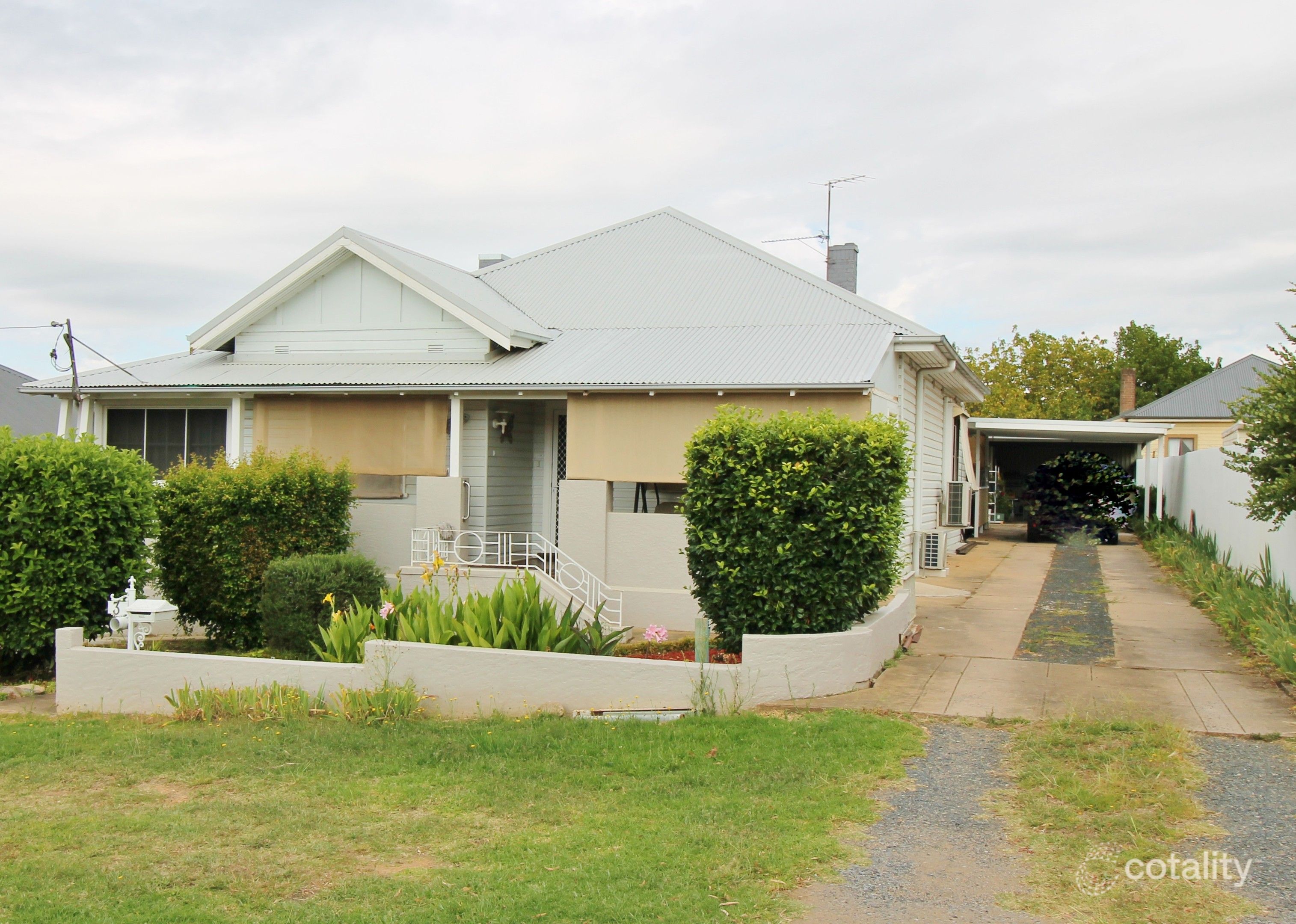 3 Clarke St, Young, NSW 2594