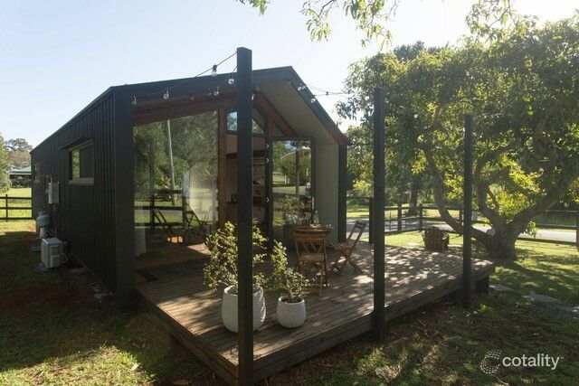 14 Miriam St, Russell Island, QLD 4184