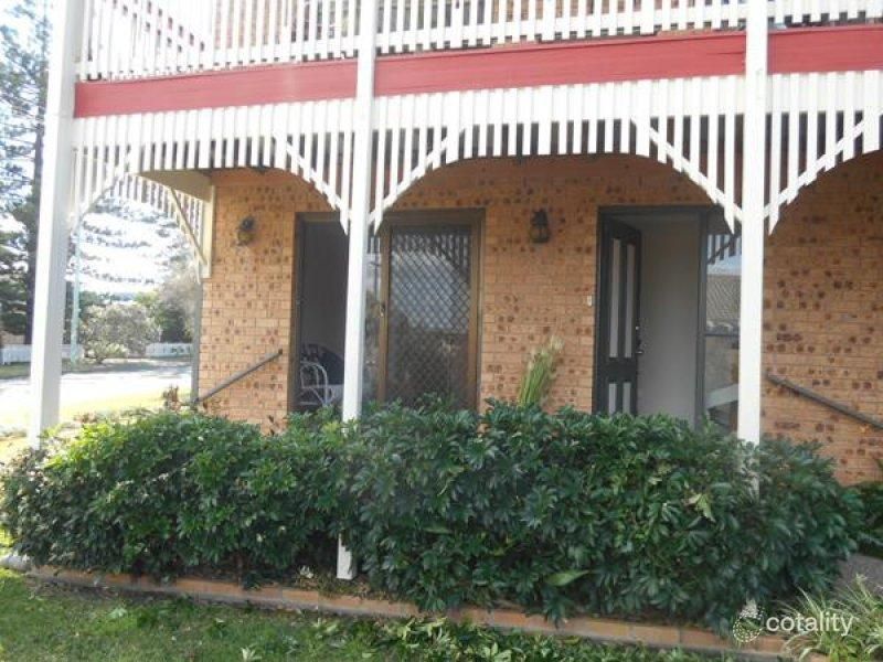 18 David St, Binnaway, NSW 2395